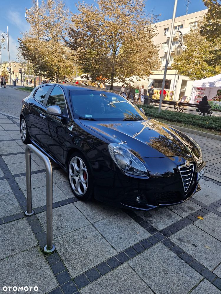 Alfa Romeo Giulietta 1750 TBi Quadrifoglio Verde - 1