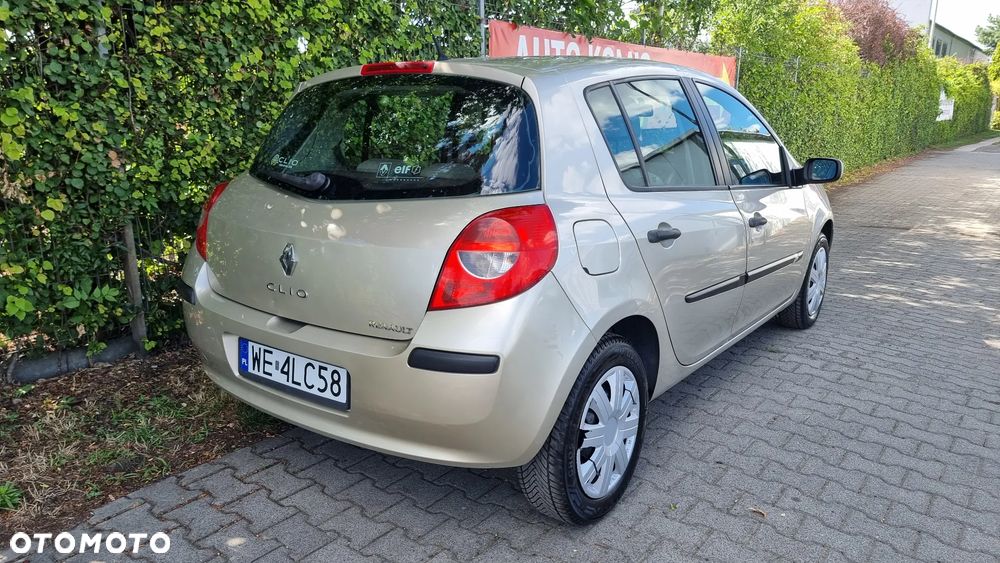 Renault Clio 1.5 dCi Extreme - 24