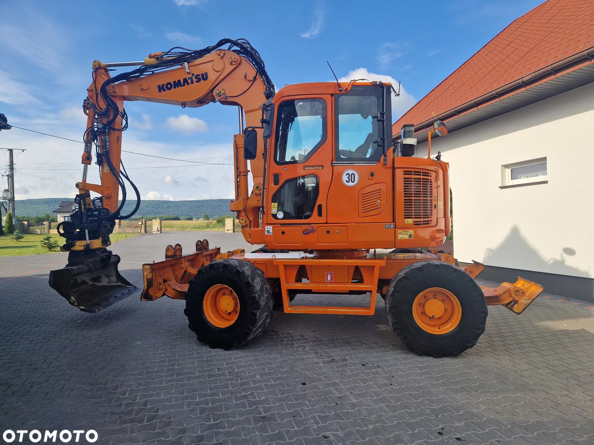 Komatsu PW118MR - 1
