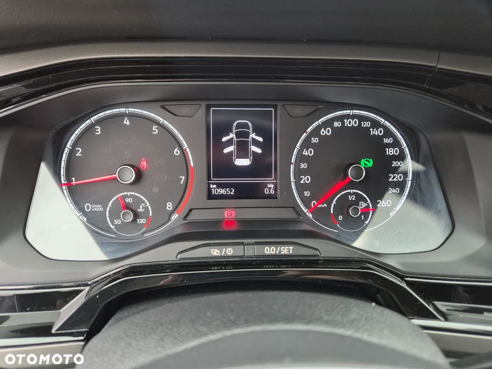 Volkswagen Polo - 13