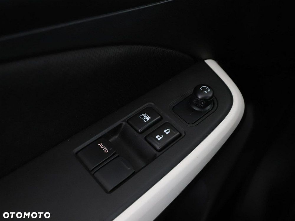 Suzuki Swift 1.2 Dualjet Hybrid Club - 32