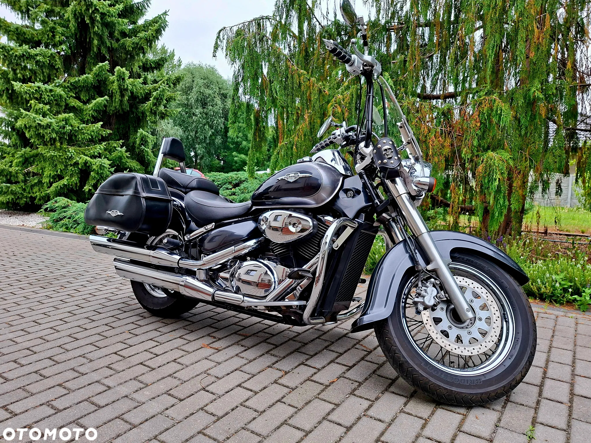 Suzuki Intruder - 2