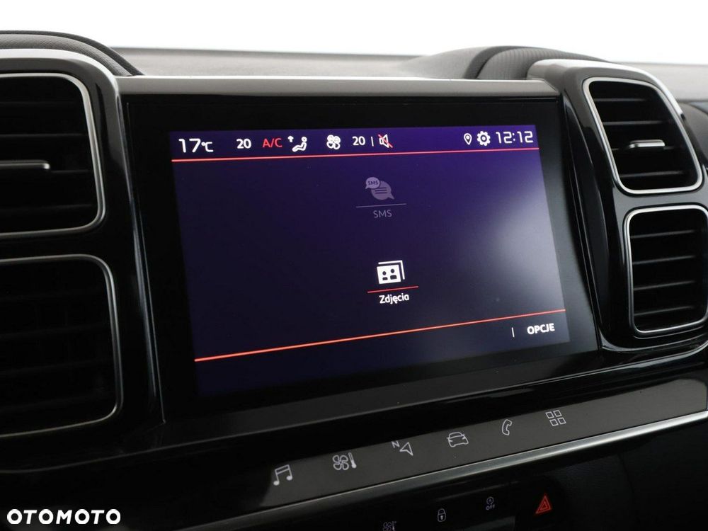 Citroën C5 Aircross 1.2 PureTech Live EAT8 - 24