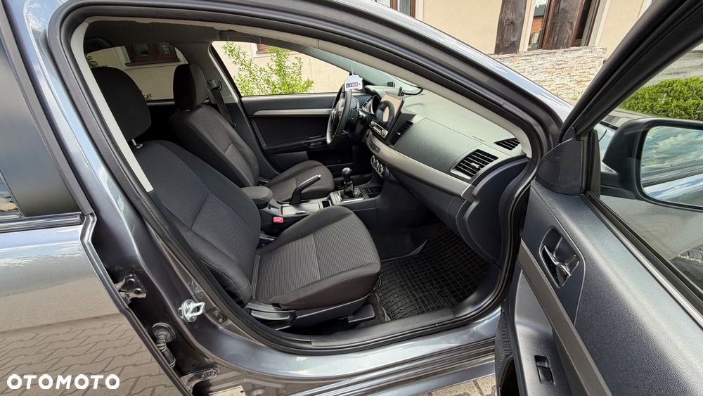Mitsubishi Lancer 1.8 Instyle NAVI - 5