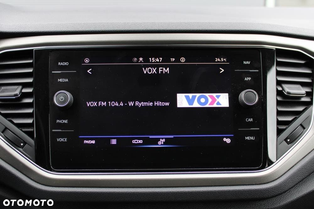Volkswagen T-Roc - 35