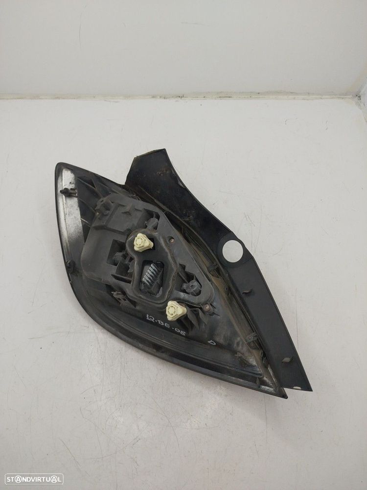 Farolim Stop Dto Opel Astra H Hatchback (L48) - 2