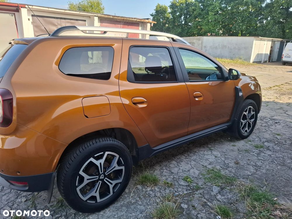 Dacia Duster 1.6 SCe Prestige 4WD - 11