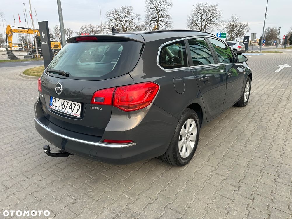 Opel Astra 1.4 Turbo - 8