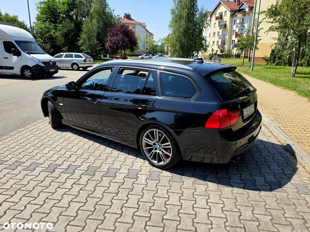 BMW Seria 3 318d DPF Edition Sport - 25