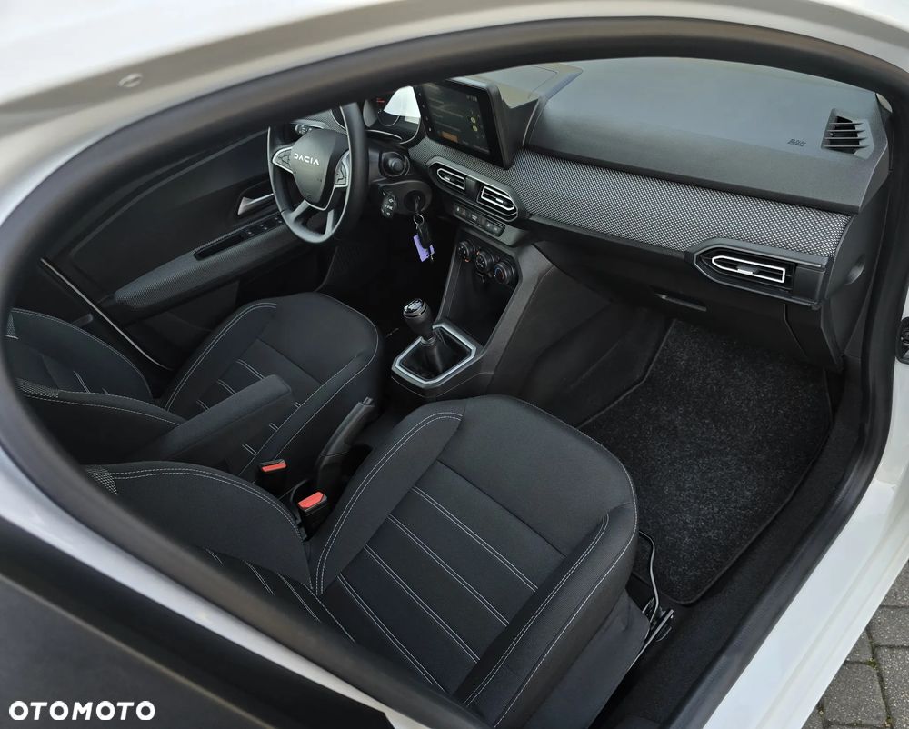 Dacia Sandero TCe 90 Journey - 28