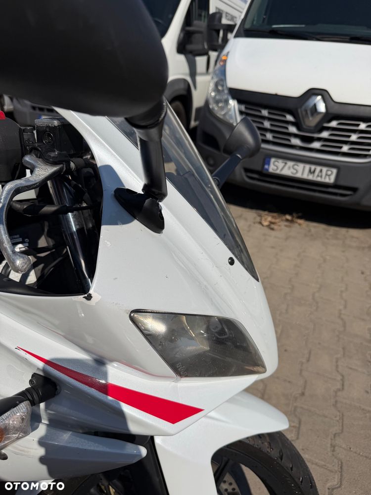 Yamaha R125 - 11