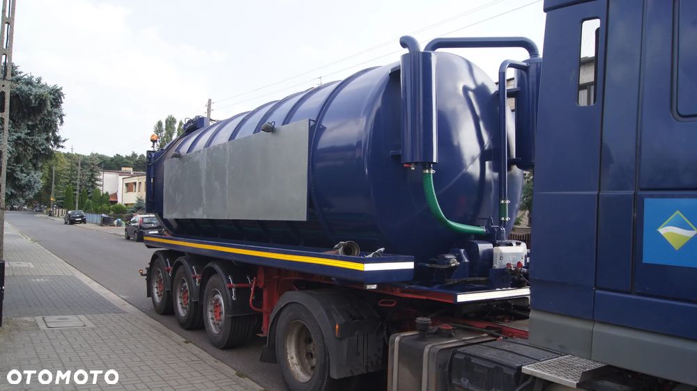 naczepa asenizacyjna ze zbiornikiem cysterna beczka zabudowa asenizacyjna - 5