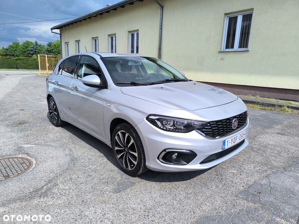 Fiat Tipo 1.4 T-Jet Lounge - 1