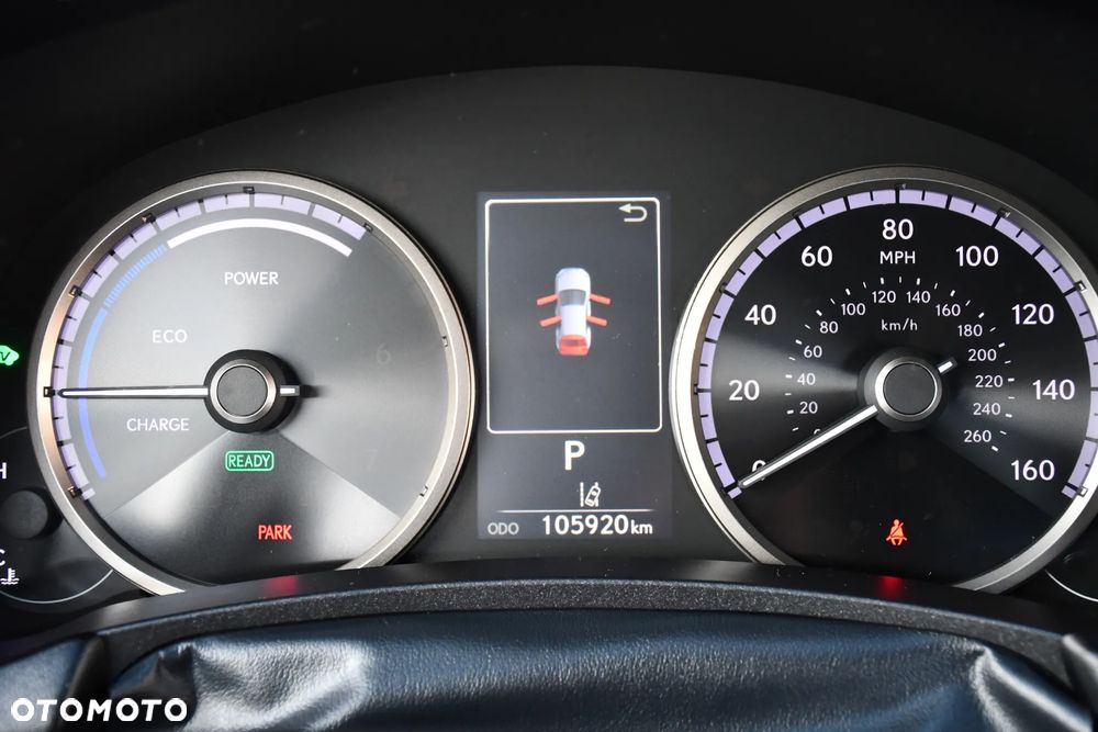 Lexus NX 300h E-FOUR F SPORT - 32