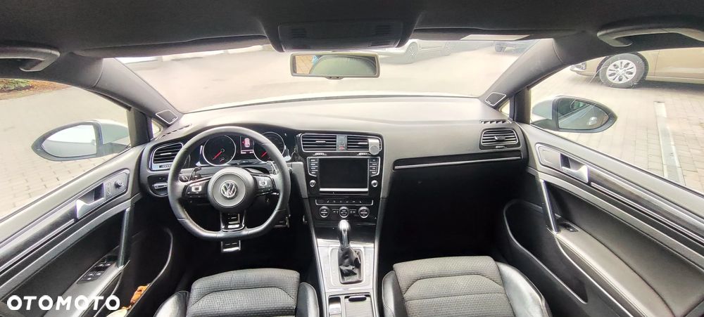 Volkswagen Golf 2.0 TDI SCR DSG Highline - 14