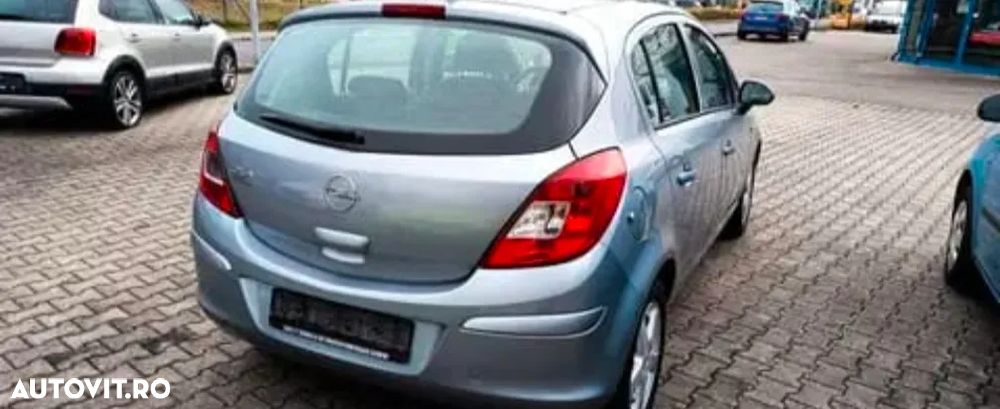 Opel Corsa - 4