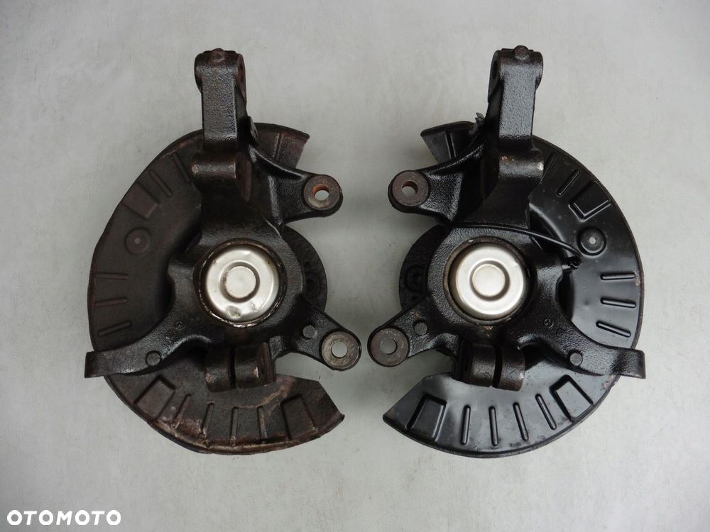 ZWROTNICA PIASTA LEWY PRZÓD MERCEDES VITO VIANO W639 - 3