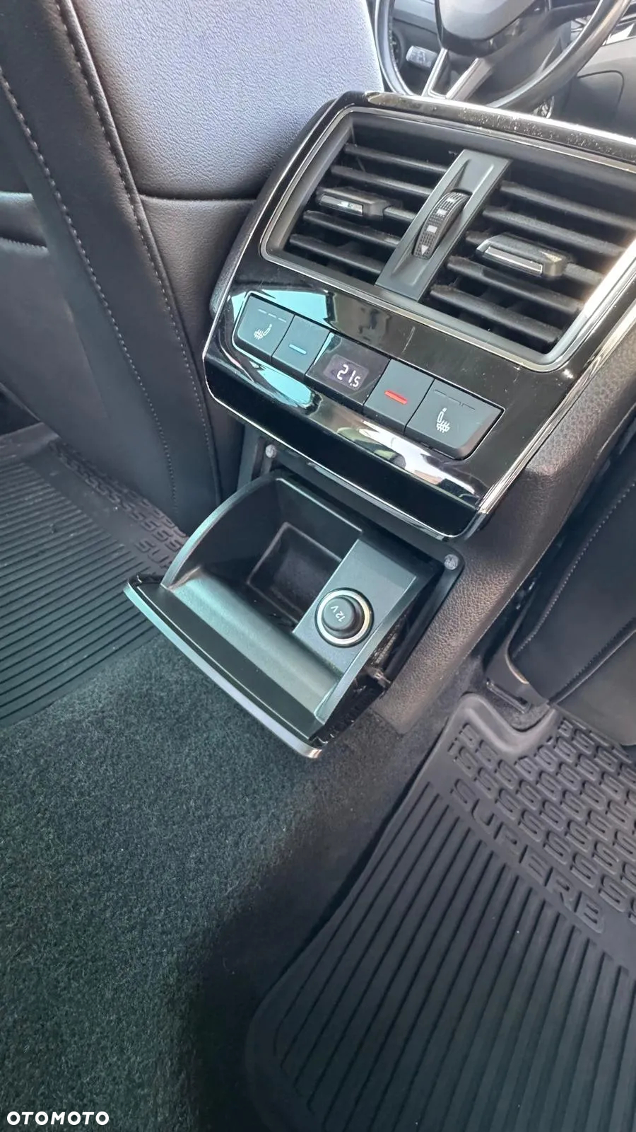 Skoda Superb 2.0 TDI SCR 4x4 L&K DSG - 18