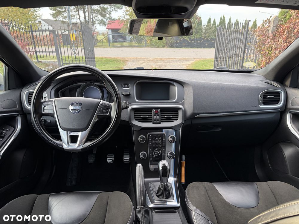 Volvo V40 - 13