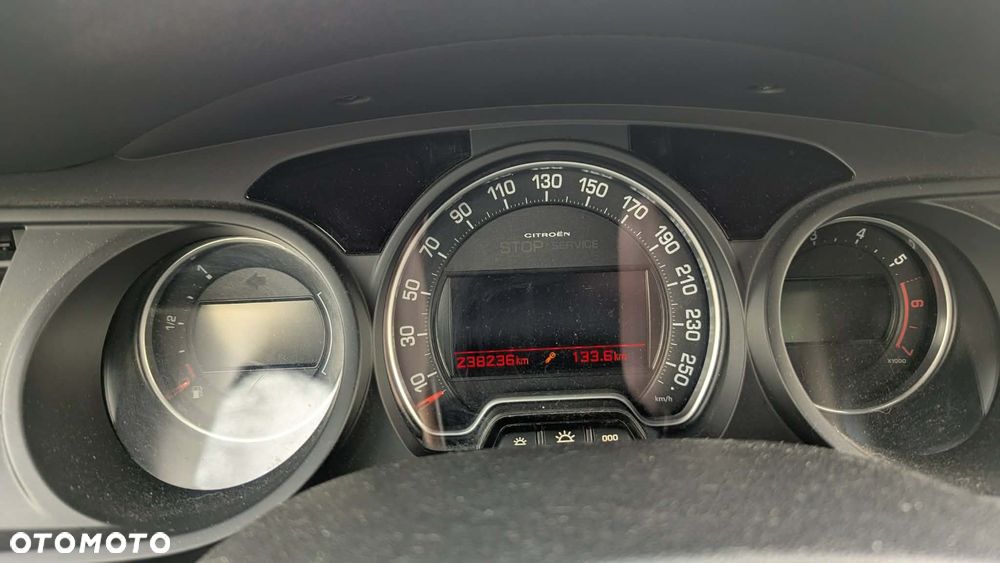Citroën C5 THP 155 Exclusive - 9