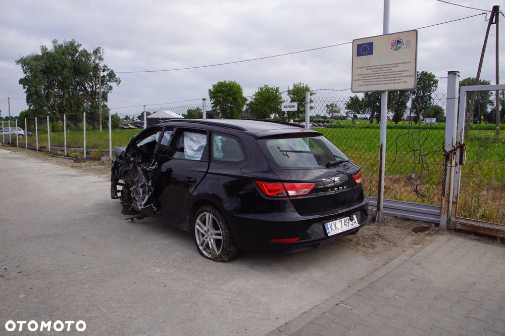 Auto na części - Seat Leon III ST Lift 1.6 TDI 90 KM DDY RSC L9YT 167 tys. 2018R Drzwi Lampy Klapa Szyby Felgi Relingi - 5