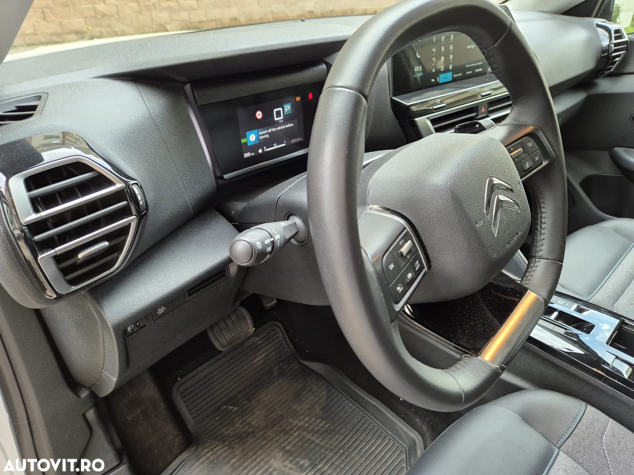 Citroën C4 1.2 PureTech 130 S&S EAT8 PLUS - 18