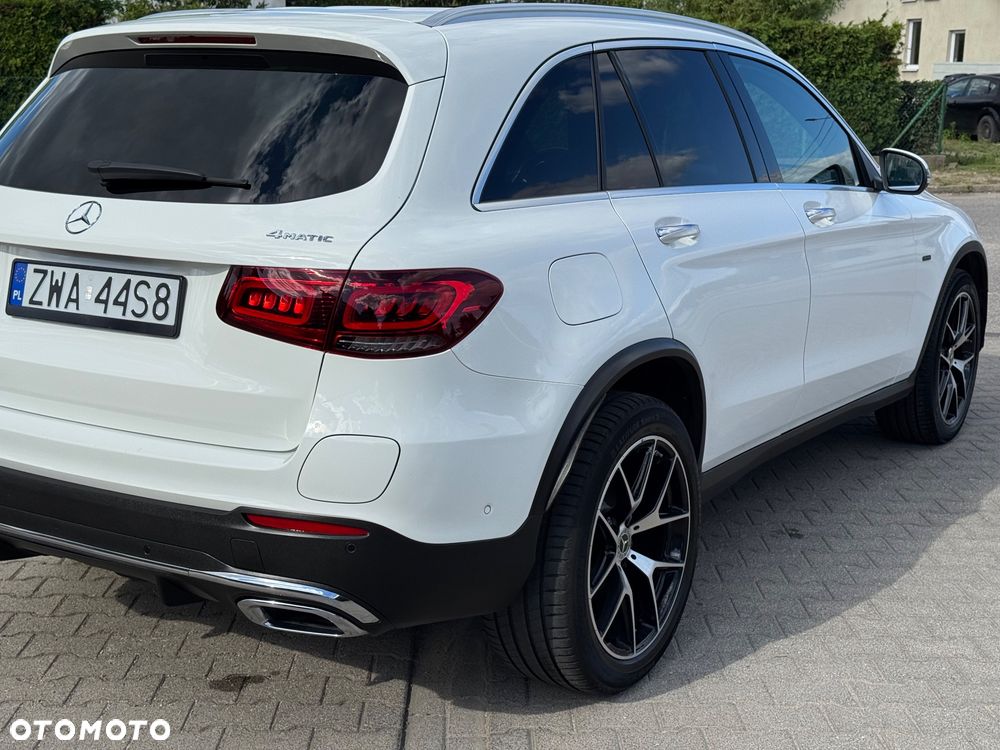 Mercedes-Benz GLC 300 de 4Matic 9G-TRONIC AMG Line Plus - 15