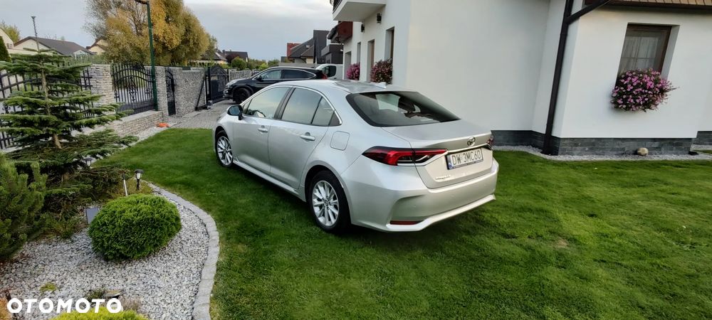 Toyota Corolla - 5