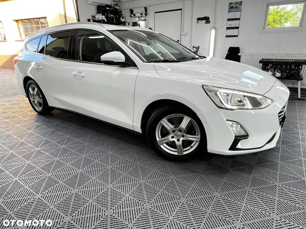Ford Focus 1.5 EcoBlue STart-Stopp-System TITANIUM X - 31