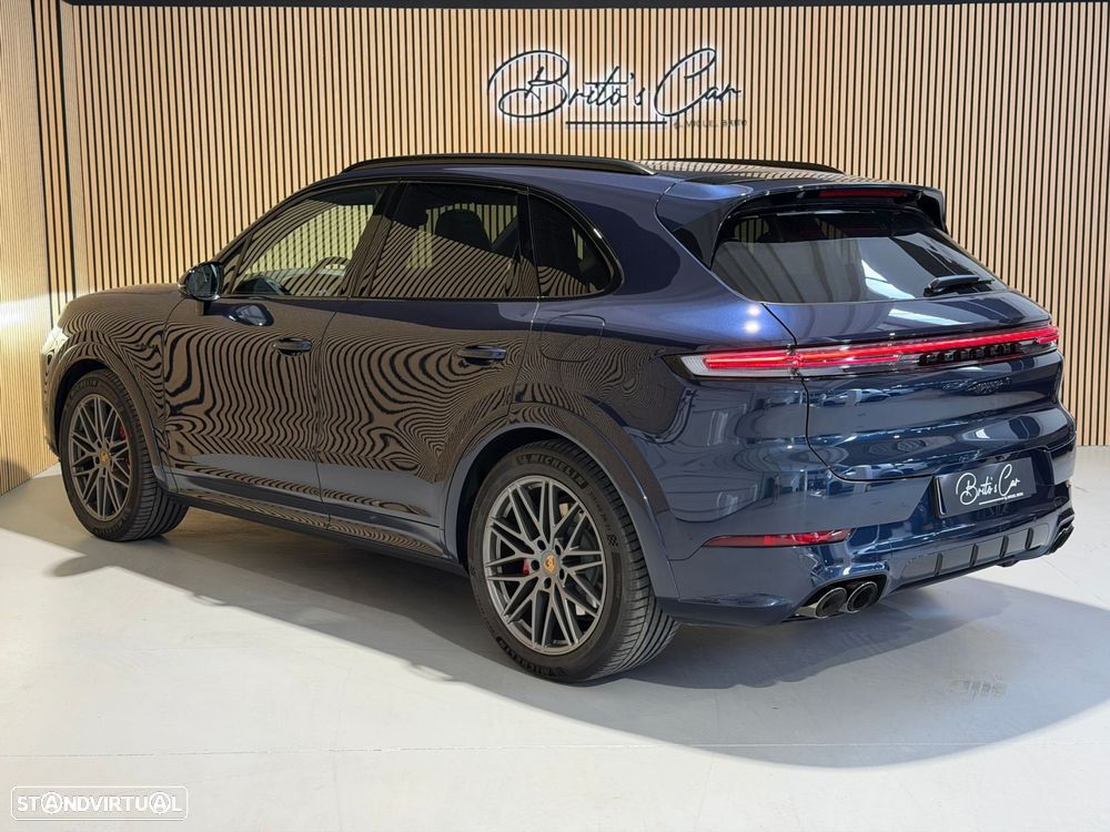 Porsche Cayenne S E-Hybrid Black Edition - 3