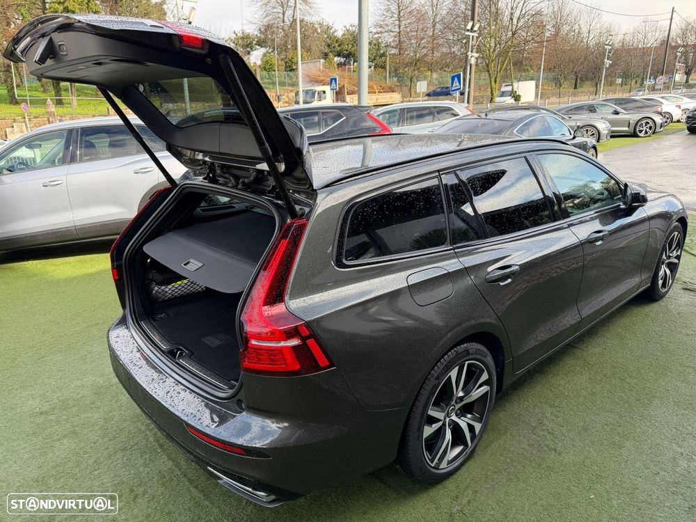 Volvo V60 2.0 T6 AWD TE R-Design - 58