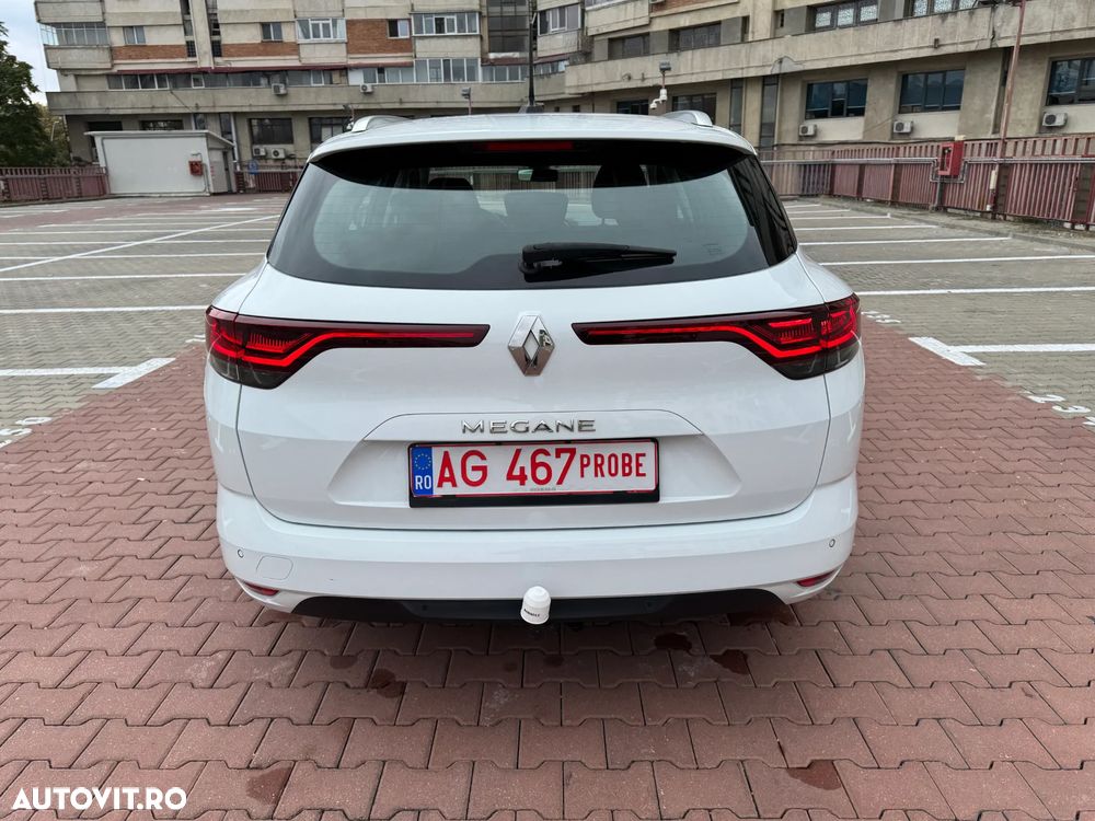 Renault Megane TCe 140 GPF Techno - 37