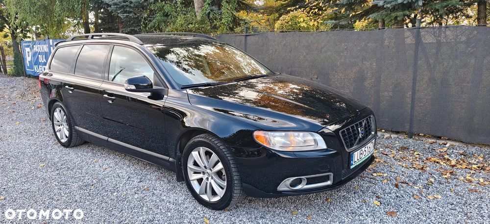 Volvo V70 - 1