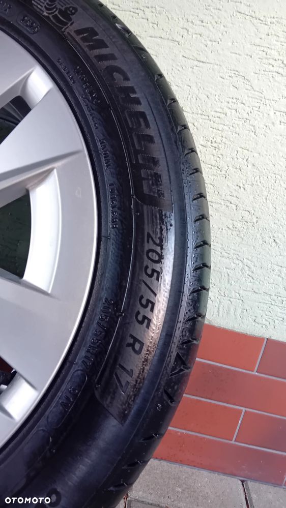 KOŁA ALUMINIOWE 17" Skoda + Opony Michelin letnie 205/55R17 - 3