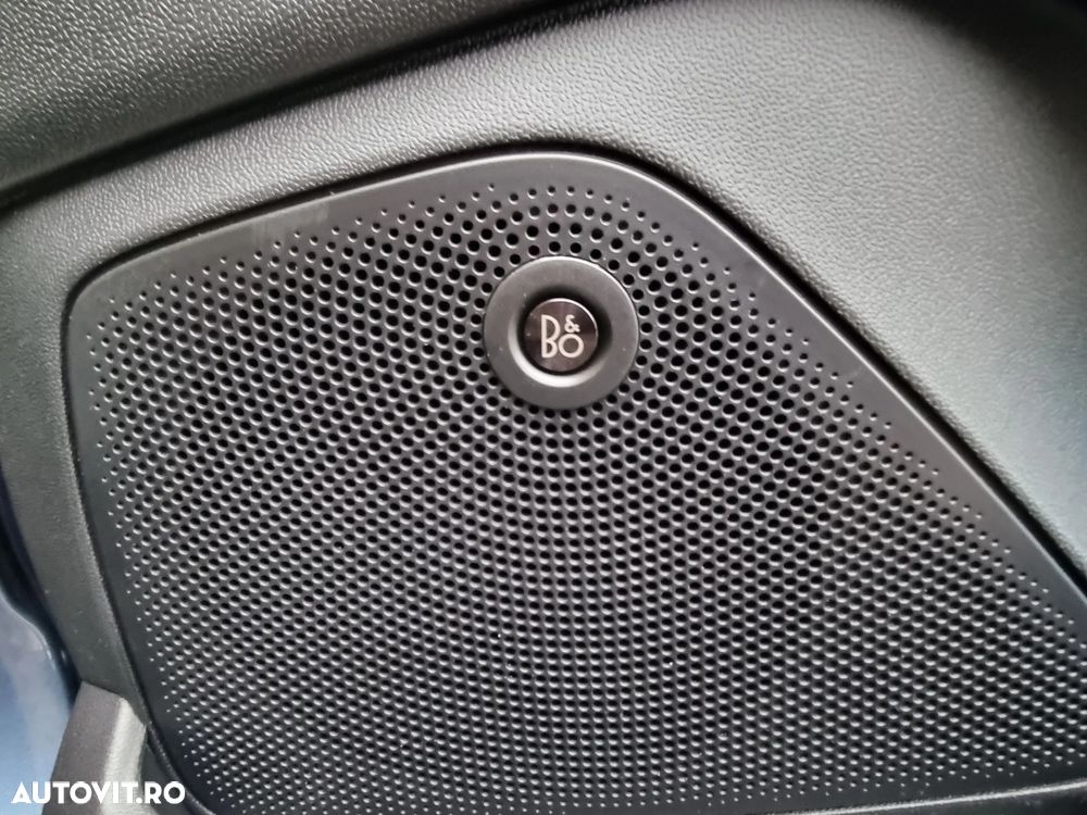 Ford Fiesta 1.0 EcoBoost Hybrid S&S COOL&CONNECT - 14