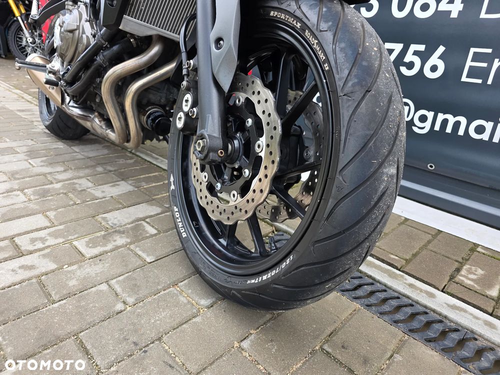 Yamaha MT - 26