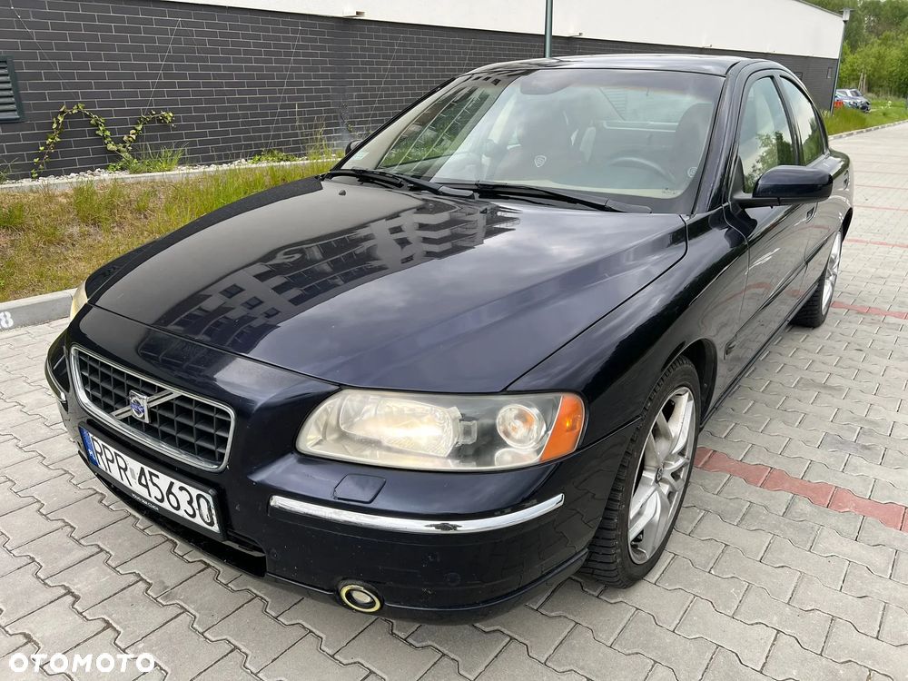 Volvo S60 2.5T AWD Rubin - 14