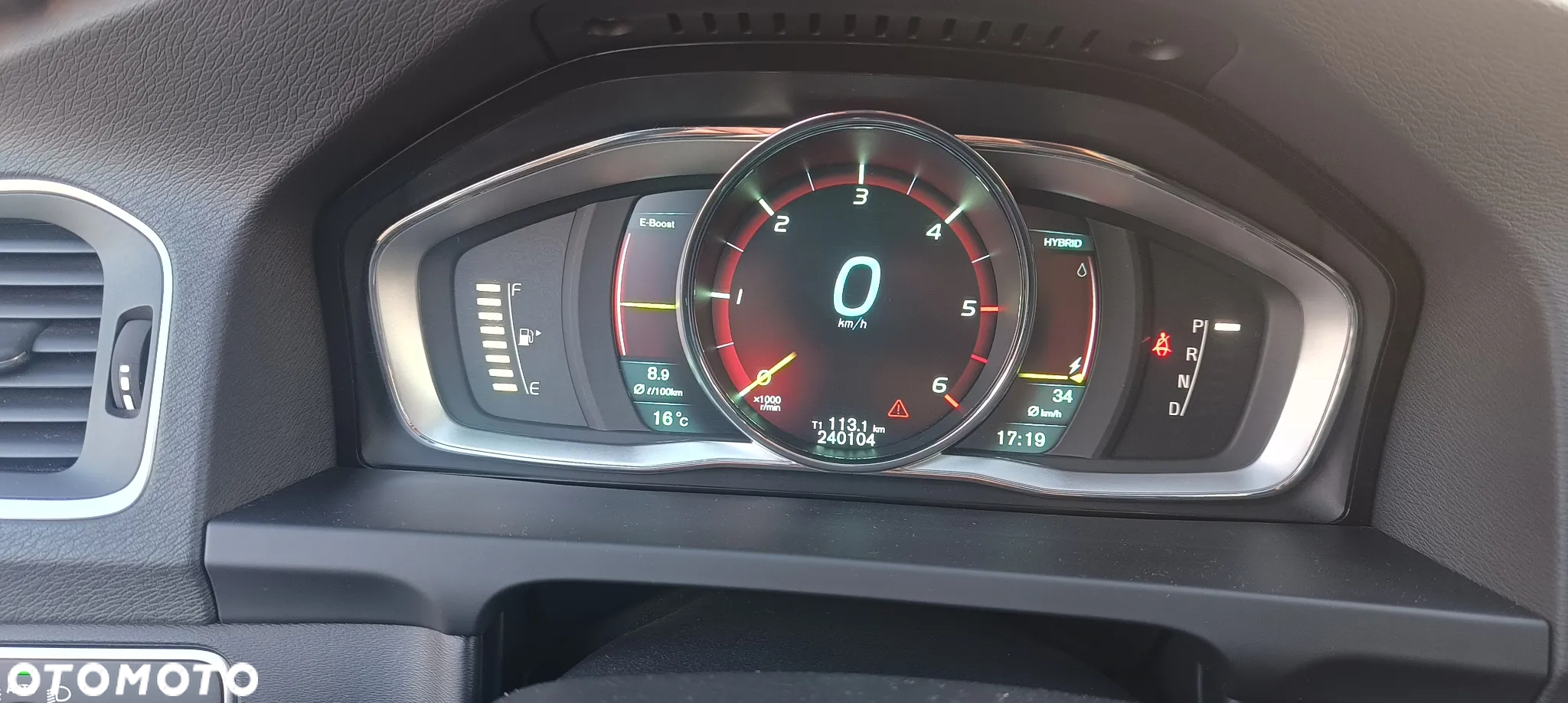 Volvo V60 D6 AWD Plug-in Hybrid Summum - 21