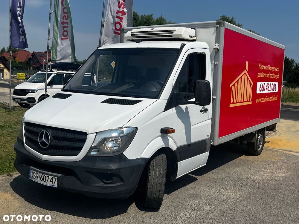 Mercedes-Benz Sprinter - 2