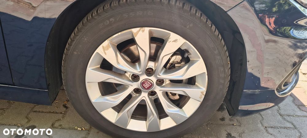 Fiat Tipo 1.4 T-Jet 16v Easy - 16