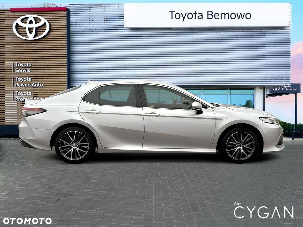 Toyota Camry 2.5 Hybrid Prestige CVT - 6