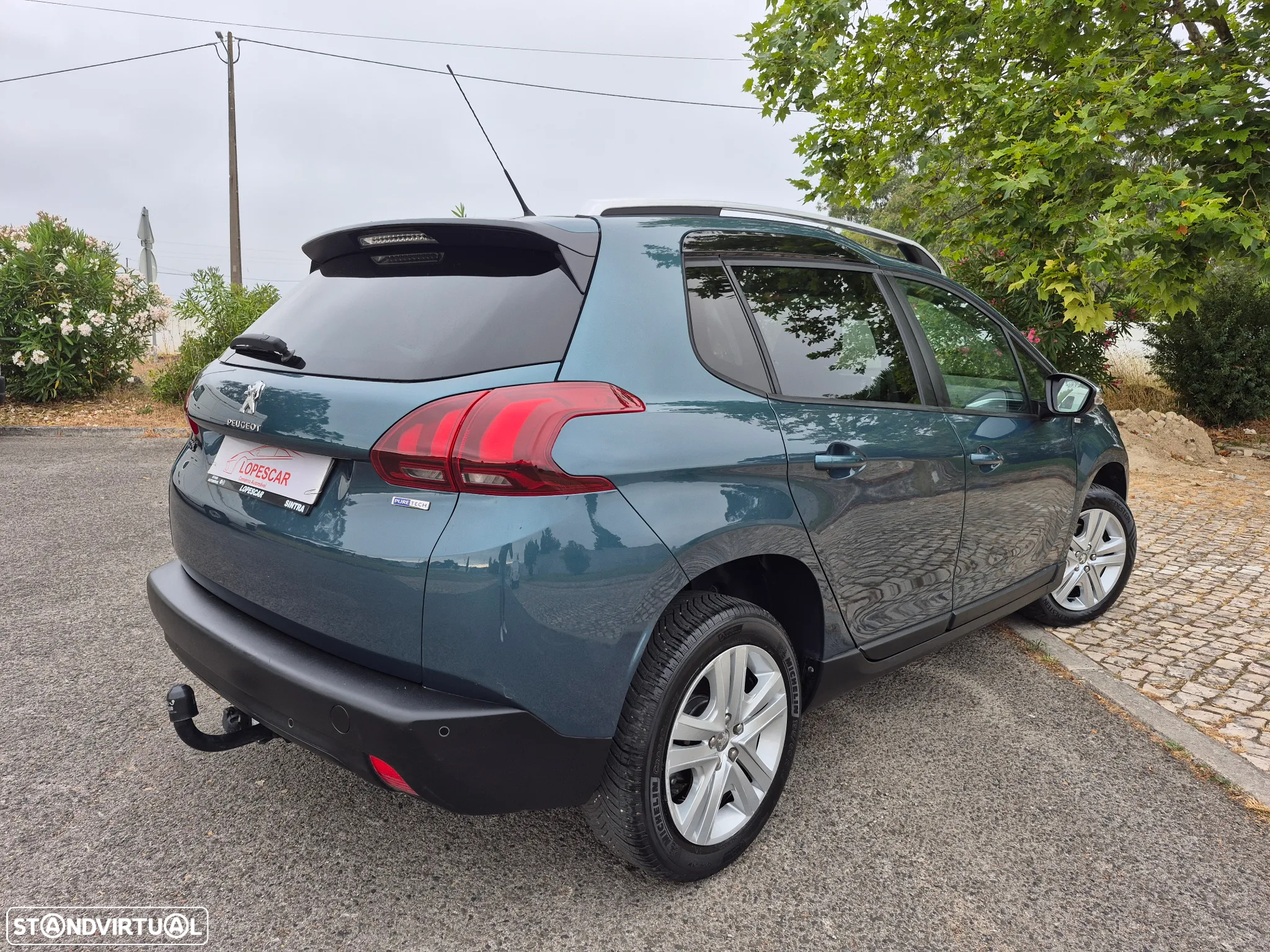 Peugeot 2008 1.2 PureTech Style - 6