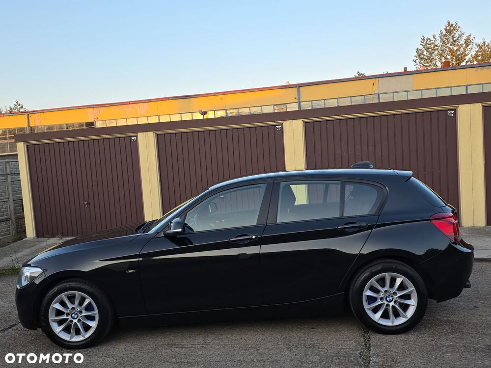 BMW Seria 1 116i Sport Line - 2