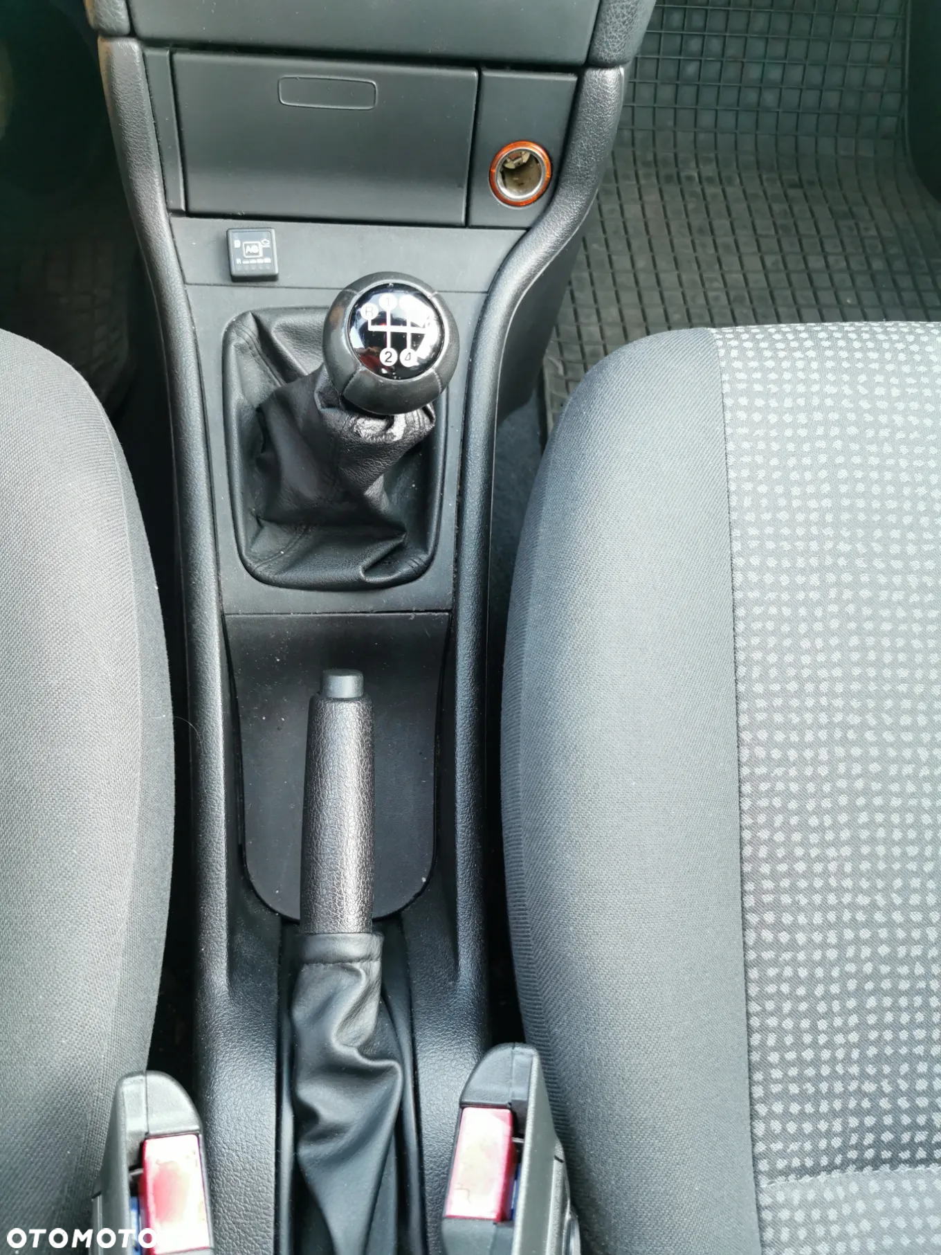 Opel Astra - 4
