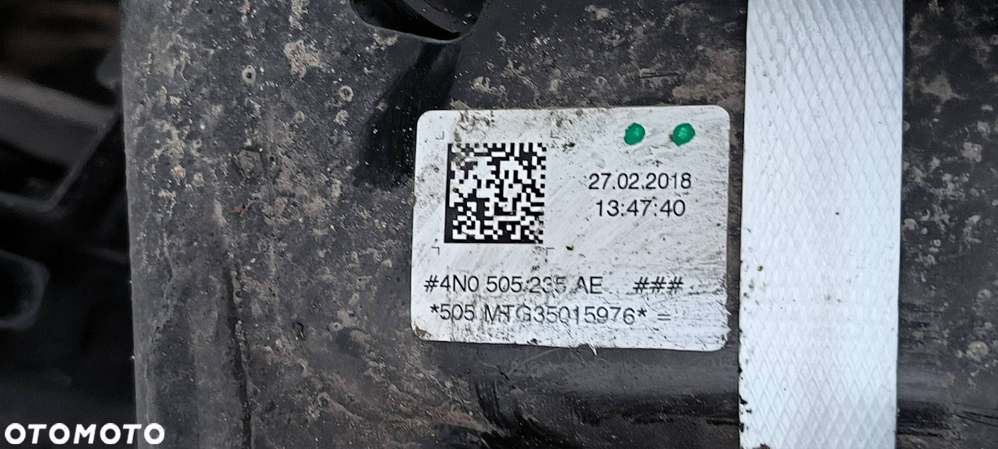 BELKA / SANKI TYŁ AUDI A8 L D5 4N 4N0505235AE - 2