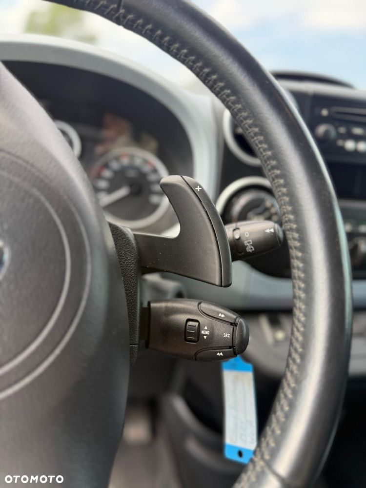 Citroën Berlingo e-HDi 90 FAP EGS6 Multispace - 10