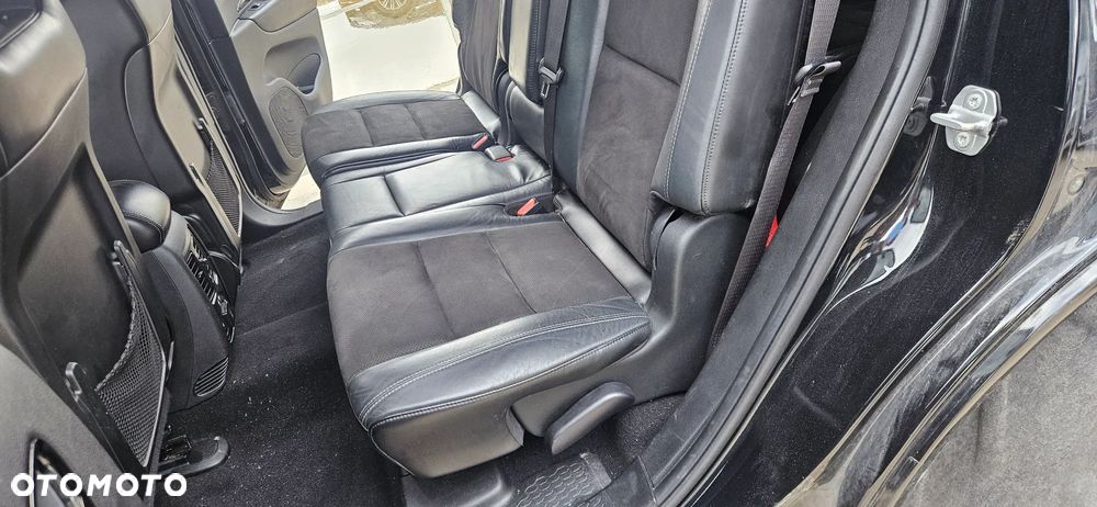 Dodge Durango III LIFT 2021- Fotel Fotele kanapa 2 rząd 3 rząd Tapicerka Boczki drzwi podłoga środek kolor czarny SKÓRA WELUR ZAMSZ 7 OSÓB grzane fotele - 20