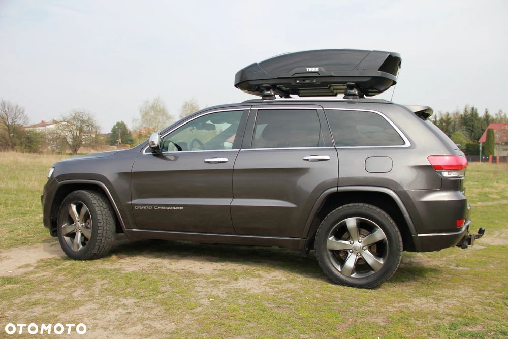 Jeep Grand Cherokee - 17