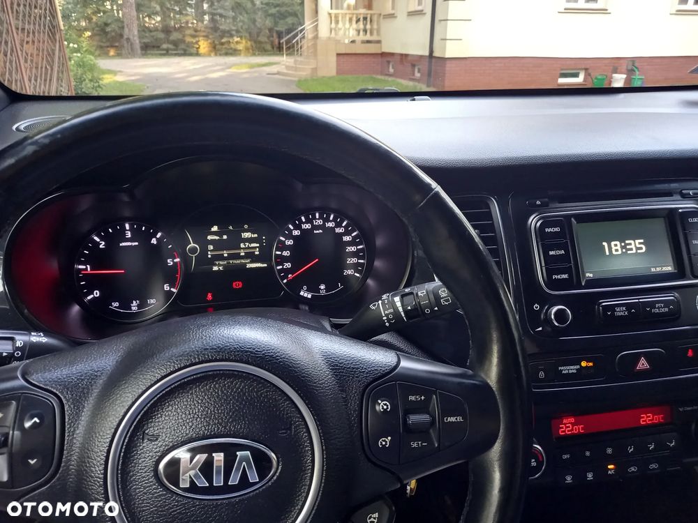 Kia Carens 1.7 CRDi L - 17