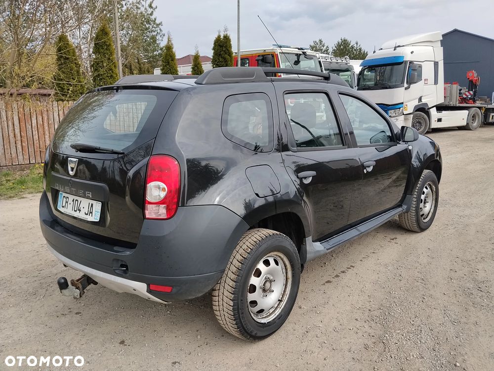 Dacia Duster SCe 115 4x2 Celebration - 9